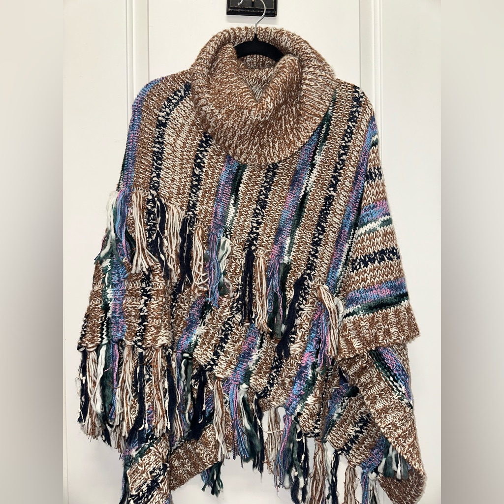 Anthropologie Tasseled Turtleneck Poncho One Size Nwot Purple